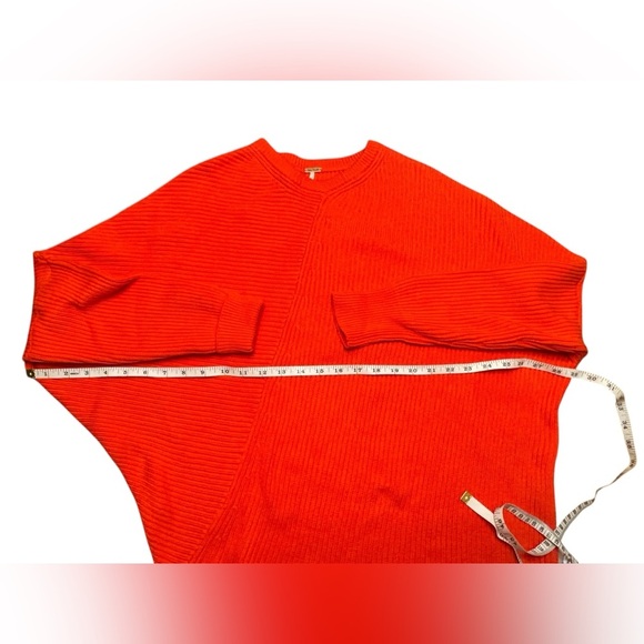 FREE PEOPLE  Downtown Sweater - Picture 16 of 16